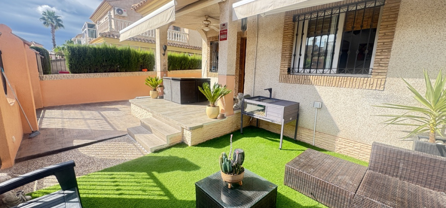 Playa Flamenca, Alicante, 4 Bedrooms Bedrooms, ,2 BathroomsBathrooms,Townhouse,Resale,0,103186370515792512 Playa Flamenca, Alicante, 4 Bedrooms Bedrooms, ,2 BathroomsBathrooms,Townhouse,Resale,0,103186370515792512