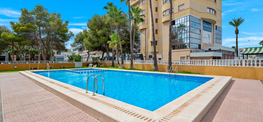 Punta Prima, Alicante, 3 Bedrooms Bedrooms, ,2 BathroomsBathrooms,Apartment,Resale,0,27116077634775136