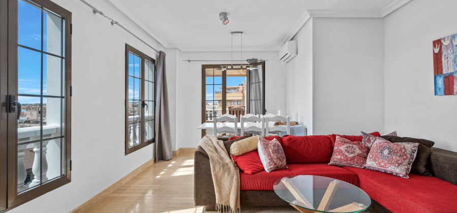 Punta Prima, Alicante, 3 Bedrooms Bedrooms, ,2 BathroomsBathrooms,Apartment,Resale,0,27116077634775136