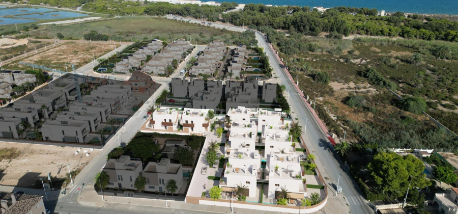 La Marina, Alicante, 3 Bedrooms Bedrooms, ,3 BathroomsBathrooms,Villa,New,0,209559148197632704