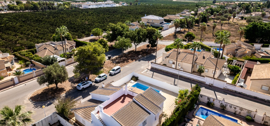 Ciudad Quesada, Alicante, 4 Bedrooms Bedrooms, ,2 BathroomsBathrooms,Villa,Resale,0,10353669145384896