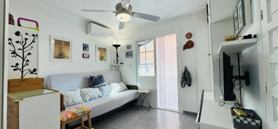 Torrevieja, Alicante, 1 Bedroom Bedrooms, ,1 BathroomBathrooms,Apartment,Resale,0,75632225511969360
