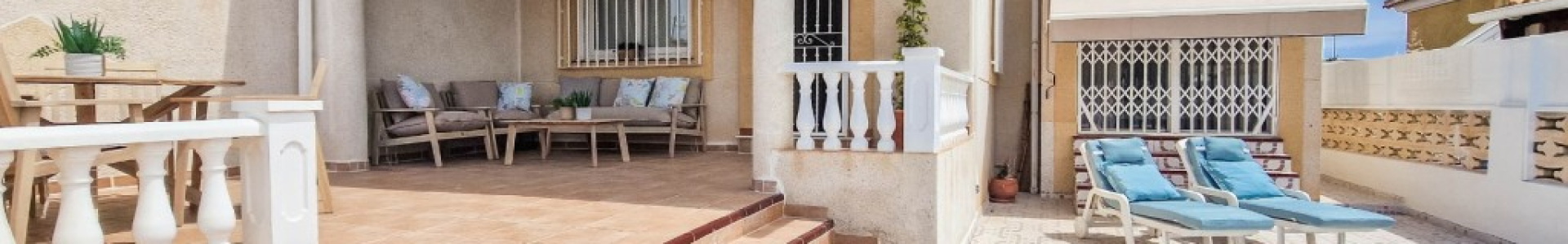 Torrevieja, Alicante, 2 Bedrooms Bedrooms, ,1 BathroomBathrooms,Villa,Resale,0,202005177726670976