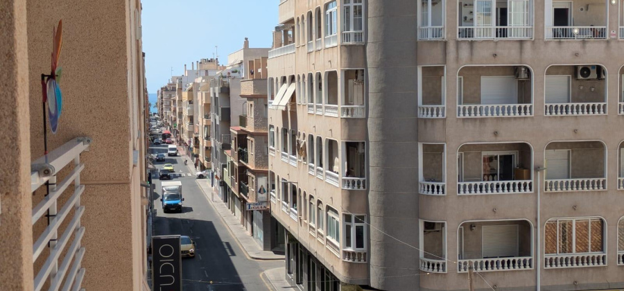 Torrevieja, Alicante, 2 Bedrooms Bedrooms, ,1 BathroomBathrooms,Apartment,Resale,0,75632160065418944