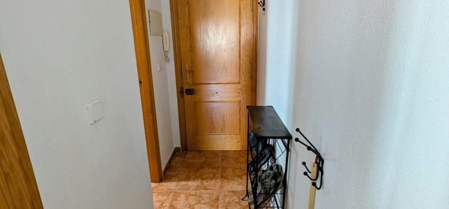 Torrevieja, Alicante, 2 Bedrooms Bedrooms, ,1 BathroomBathrooms,Apartment,Resale,0,75632160065418944