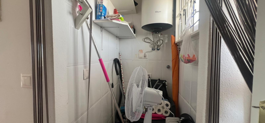 Torrevieja, Alicante, 2 Bedrooms Bedrooms, ,1 BathroomBathrooms,Apartment,Resale,0,75632215691475840