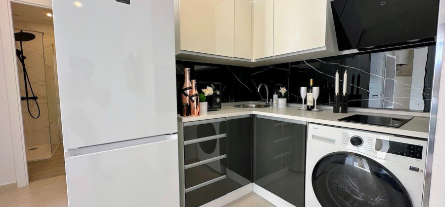 Torrevieja, Alicante, 2 Bedrooms Bedrooms, ,1 BathroomBathrooms,Apartment,Resale,0,75632107392563616 Torrevieja, Alicante, 2 Bedrooms Bedrooms, ,1 BathroomBathrooms,Apartment,Resale,0,75632107392563616
