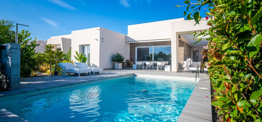 Algorfa, Alicante, 2 Bedrooms Bedrooms, ,2 BathroomsBathrooms,Villa,Resale,0,103536207337575024