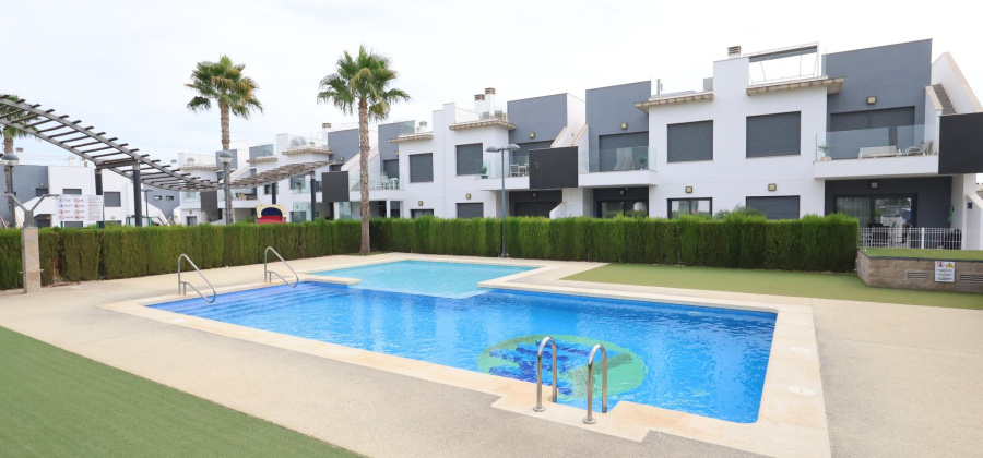 Pilar de la Horadada, Alicante, 2 Bedrooms Bedrooms, ,2 BathroomsBathrooms,Bungalow,Resale,0,209924155968816224 Pilar de la Horadada, Alicante, 2 Bedrooms Bedrooms, ,2 BathroomsBathrooms,Bungalow,Resale,0,209924155968816224