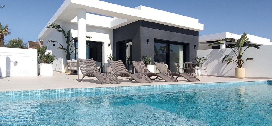 Rojales, Alicante, 5 Bedrooms Bedrooms, ,3 BathroomsBathrooms,Villa,New,0,209559224010623136