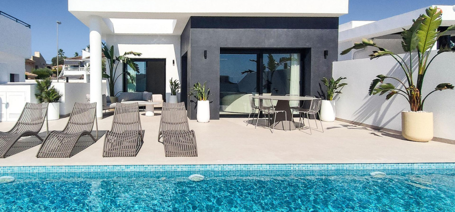 Rojales, Alicante, 5 Bedrooms Bedrooms, ,3 BathroomsBathrooms,Villa,New,0,209559224010623136