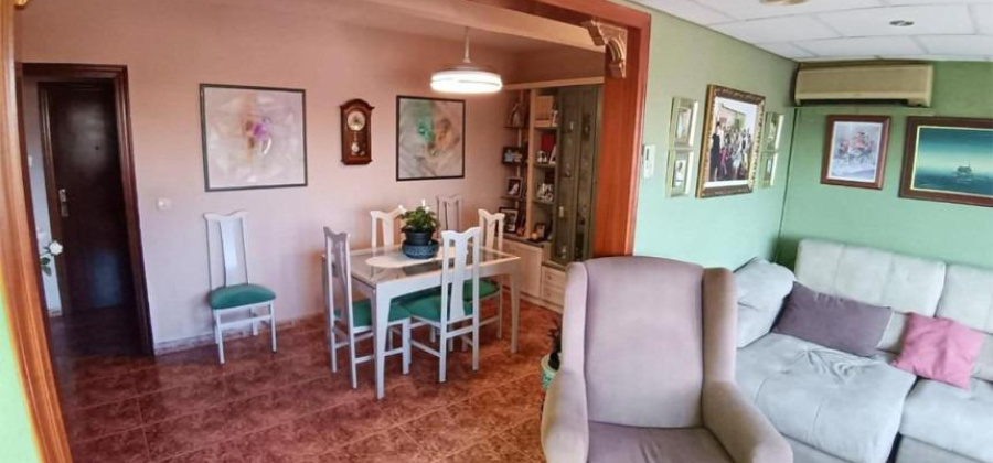 Alicante, Alicante, 4 Bedrooms Bedrooms, ,1 BathroomBathrooms,Apartment,Resale,0,7563295719756441 Alicante, Alicante, 4 Bedrooms Bedrooms, ,1 BathroomBathrooms,Apartment,Resale,0,7563295719756441