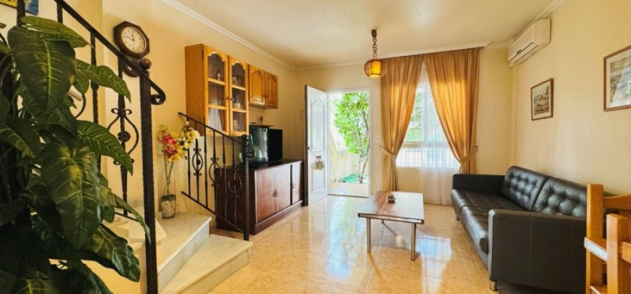 Torrevieja, Alicante, 3 Bedrooms Bedrooms, ,2 BathroomsBathrooms,Townhouse,Resale,0,29168590505062512 Torrevieja, Alicante, 3 Bedrooms Bedrooms, ,2 BathroomsBathrooms,Townhouse,Resale,0,29168590505062512