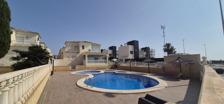 Cabo Roig, Alicante, 2 Bedrooms Bedrooms, ,2 BathroomsBathrooms,Townhouse,Resale,0,943270