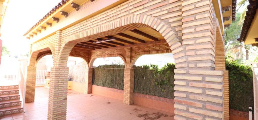 Cabo Roig, Alicante, 5 Bedrooms Bedrooms, ,2 BathroomsBathrooms,Villa,Resale,0,20992488188687000