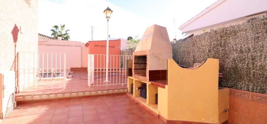 Cabo Roig, Alicante, 5 Bedrooms Bedrooms, ,2 BathroomsBathrooms,Villa,Resale,0,20992488188687000