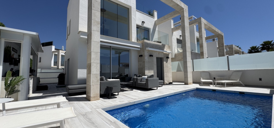 Lomas de Cabo Roig, Alicante, 4 Bedrooms Bedrooms, ,4 BathroomsBathrooms,Villa,Resale,0,103186178551048368