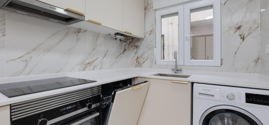 Torrevieja, Alicante, 3 Bedrooms Bedrooms, ,2 BathroomsBathrooms,Apartment,Resale,0,328216168185846080