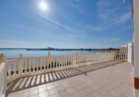 Torrevieja, Alicante, 4 Bedrooms Bedrooms, ,2 BathroomsBathrooms,Apartment,Resale,0,328216242213942720 Torrevieja, Alicante, 4 Bedrooms Bedrooms, ,2 BathroomsBathrooms,Apartment,Resale,0,328216242213942720