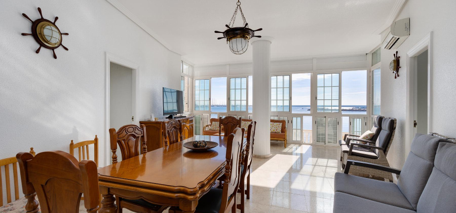 Torrevieja, Alicante, 4 Bedrooms Bedrooms, ,2 BathroomsBathrooms,Apartment,Resale,0,328216242213942720