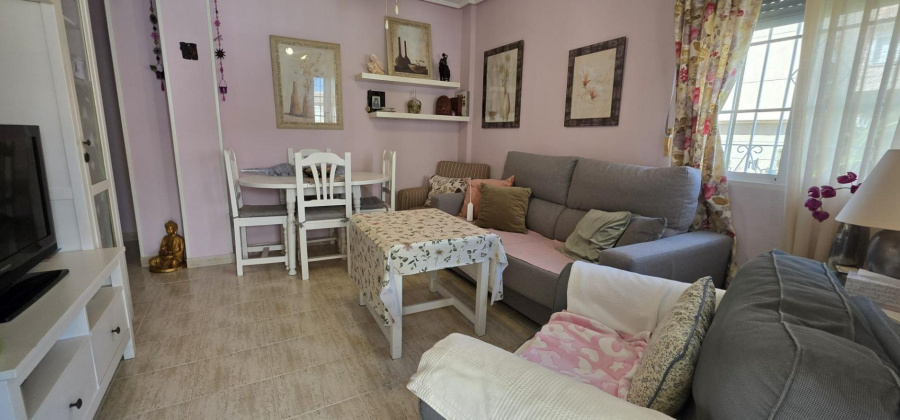 Torrevieja, Alicante, 2 Bedrooms Bedrooms, ,1 BathroomBathrooms,Apartment,Resale,0,75632152364808016