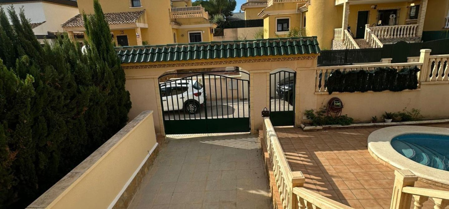 Orihuela Costa, Alicante, 3 Bedrooms Bedrooms, ,2 BathroomsBathrooms,Villa,Resale,0,75632211832382080