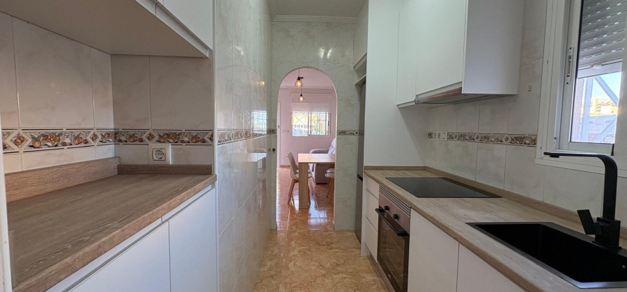 Torrevieja, Alicante, 2 Bedrooms Bedrooms, ,1 BathroomBathrooms,Bungalow,Resale,0,75632431697128064