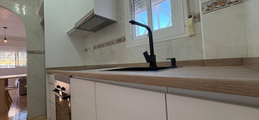 Torrevieja, Alicante, 2 Bedrooms Bedrooms, ,1 BathroomBathrooms,Bungalow,Resale,0,75632431697128064