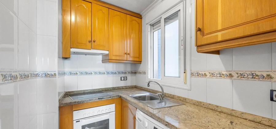 Torrevieja, Alicante, 2 Bedrooms Bedrooms, ,1 BathroomBathrooms,Apartment,Resale,0,75632229264030336