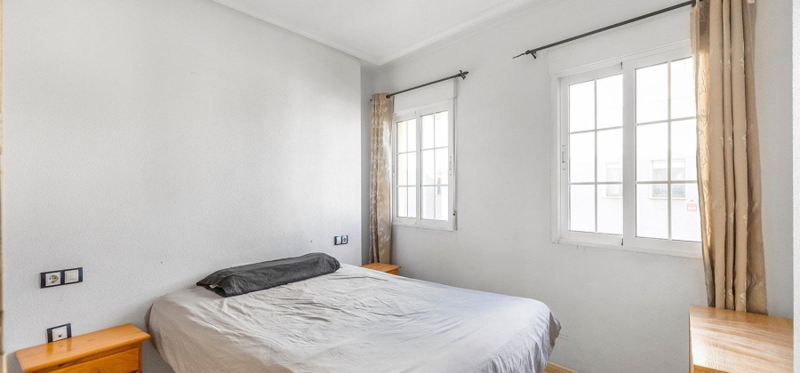 Torrevieja, Alicante, 2 Bedrooms Bedrooms, ,1 BathroomBathrooms,Apartment,Resale,0,75632229264030336