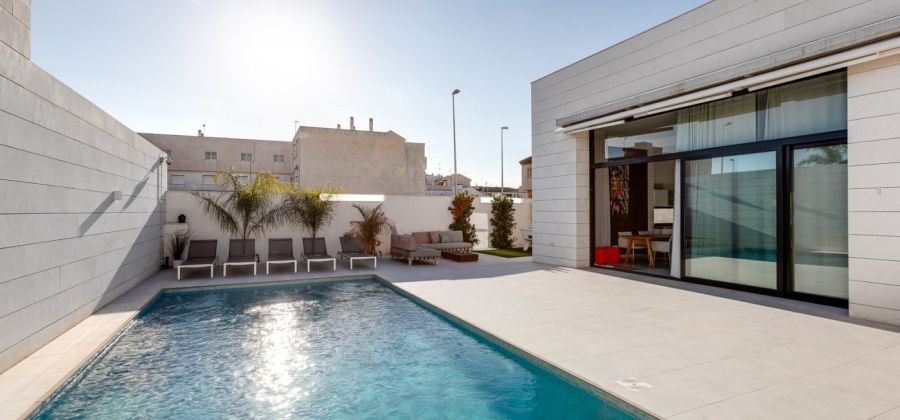 Pilar de la Horadada, Alicante, 3 Bedrooms Bedrooms, ,2 BathroomsBathrooms,Villa,New,0,209559233128179520