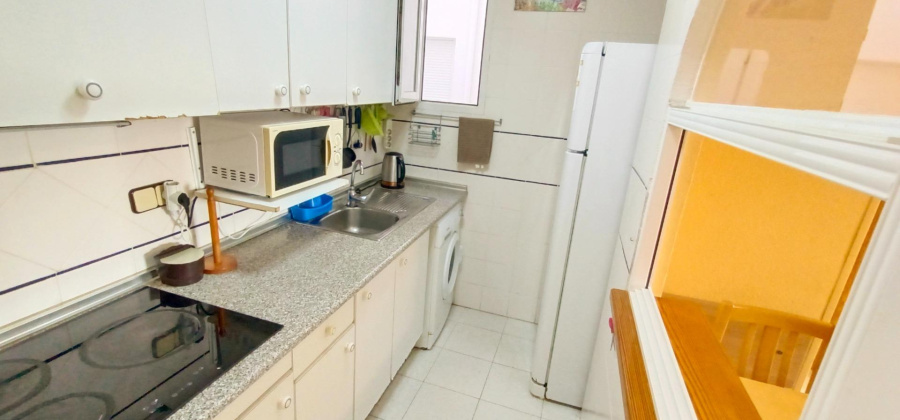 Torrevieja, Alicante, 2 Bedrooms Bedrooms, ,1 BathroomBathrooms,Apartment,Resale,0,75632284112829072
