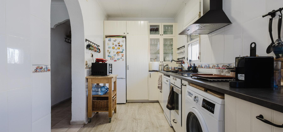 Torrevieja, Alicante, 5 Bedrooms Bedrooms, ,3 BathroomsBathrooms,Villa,Resale,0,328216276866587072