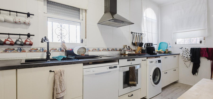 Torrevieja, Alicante, 5 Bedrooms Bedrooms, ,3 BathroomsBathrooms,Villa,Resale,0,328216276866587072