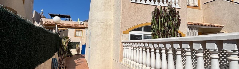 Torrevieja, Alicante, 3 Bedrooms Bedrooms, ,2 BathroomsBathrooms,Bungalow,Resale,0,75632224838189648