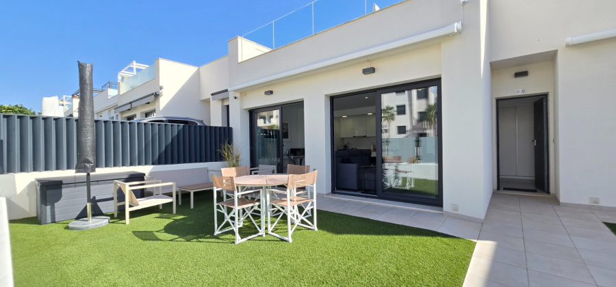 Pilar de la Horadada, Alicante, 3 Bedrooms Bedrooms, ,2 BathroomsBathrooms,Villa,Resale,0,99968315451987568