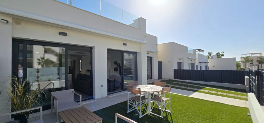 Pilar de la Horadada, Alicante, 3 Bedrooms Bedrooms, ,2 BathroomsBathrooms,Villa,Resale,0,99968315451987568