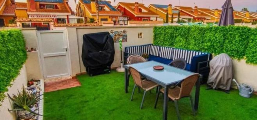 Guardamar del Segura, Alicante, 2 Bedrooms Bedrooms, ,2 BathroomsBathrooms,Villa,Resale,0,7563287280416097