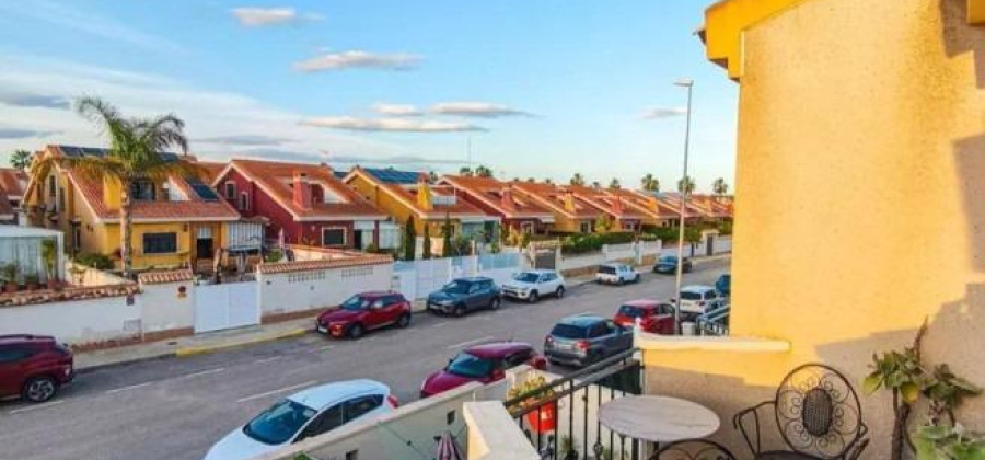 Guardamar del Segura, Alicante, 2 Bedrooms Bedrooms, ,2 BathroomsBathrooms,Villa,Resale,0,7563287280416097