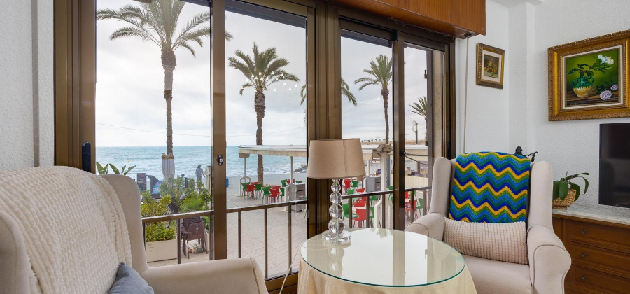 Torrevieja, Alicante, 4 Bedrooms Bedrooms, ,2 BathroomsBathrooms,Apartment,Resale,0,75632206696507264