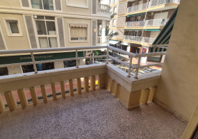 Torrevieja, Alicante, 3 Bedrooms Bedrooms, ,1 BathroomBathrooms,Apartment,Resale,0,944354