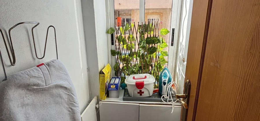 Torrevieja, Alicante, 3 Bedrooms Bedrooms, ,1 BathroomBathrooms,Apartment,Resale,0,75632234503620416