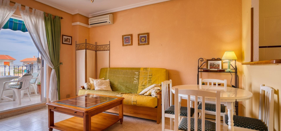 Torrevieja, Alicante, 2 Bedrooms Bedrooms, ,1 BathroomBathrooms,Apartment,Resale,0,75632148497615440