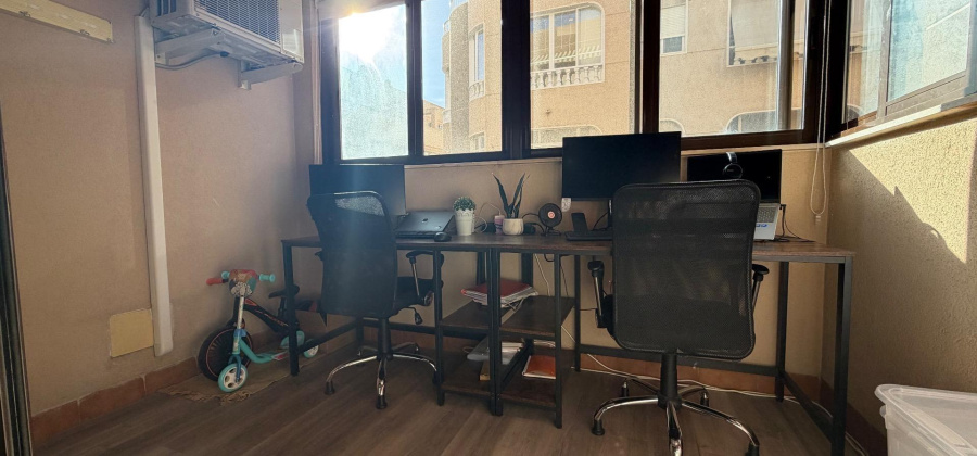 Torrevieja, Alicante, 2 Bedrooms Bedrooms, ,2 BathroomsBathrooms,Apartment,Resale,0,75632156890596160