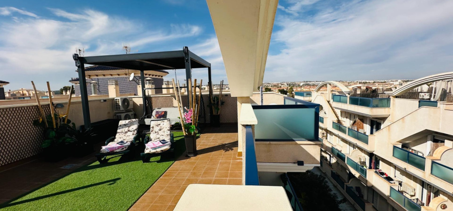 Torrevieja, Alicante, 2 Bedrooms Bedrooms, ,1 BathroomBathrooms,Apartment,Resale,0,75632142645700016
