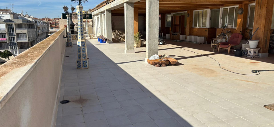 Torrevieja, Alicante, 3 Bedrooms Bedrooms, ,2 BathroomsBathrooms,Apartment,Resale,0,75632143404460656