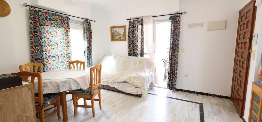 Torrevieja, Alicante, 3 Bedrooms Bedrooms, ,1 BathroomBathrooms,Apartment,Resale,0,209924417745425824
