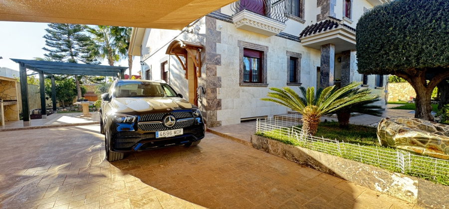 Cabo Roig, Alicante, 4 Bedrooms Bedrooms, ,5 BathroomsBathrooms,Villa,Resale,0,103186281613461168