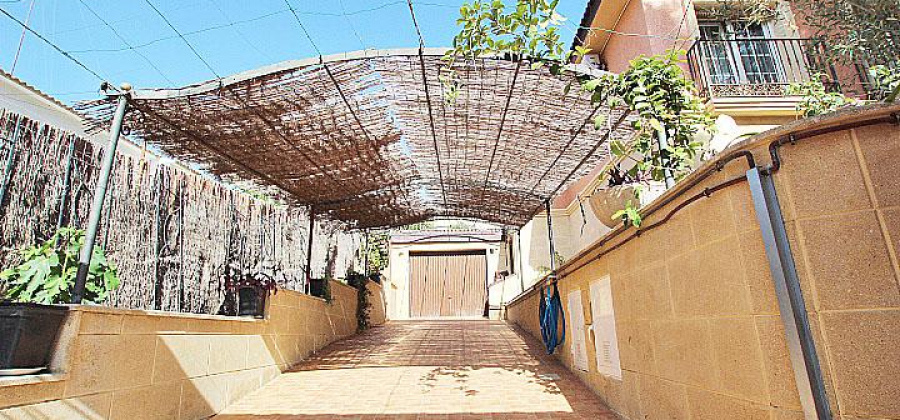 Torrevieja, Alicante, 5 Bedrooms Bedrooms, ,2 BathroomsBathrooms,Villa,Resale,0,32821674659694800