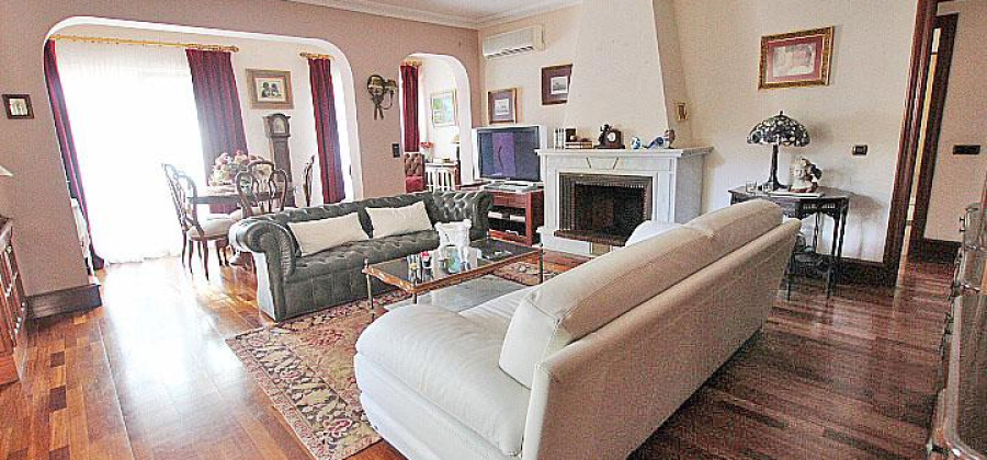 Torrevieja, Alicante, 5 Bedrooms Bedrooms, ,2 BathroomsBathrooms,Villa,Resale,0,32821674659694800